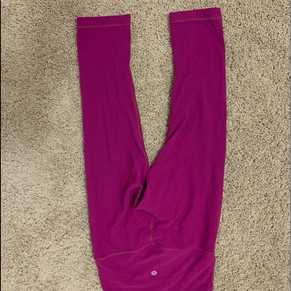 Lulu lemon Capri leggings - Picture 2 of 4